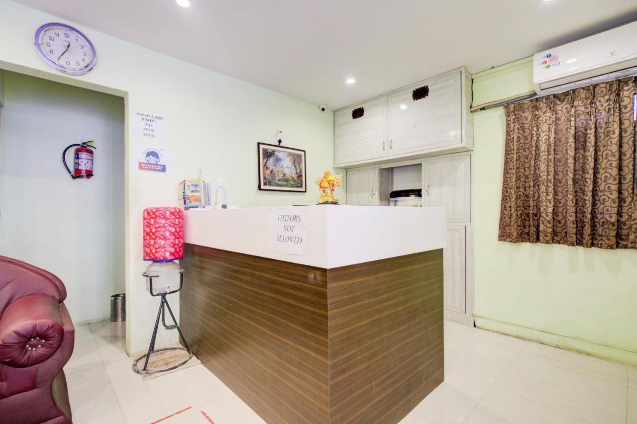 Oyo Flagship Amutha Residency Hotel เชนไน ภายนอก รูปภาพ