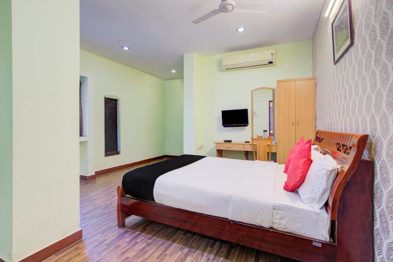 Oyo Flagship Amutha Residency Hotel เชนไน ภายนอก รูปภาพ